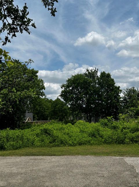 Photo of 1902 Brewster Street, Houston, TX 77026 (MLS # 42476217)