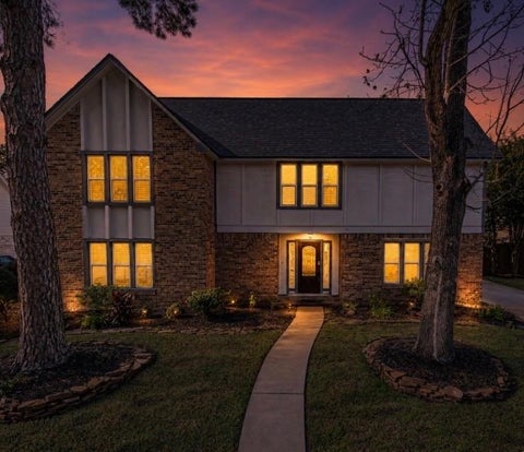 Photo of 8211 Riverglade Drive, Houston, TX 77095 (MLS # 8120184)