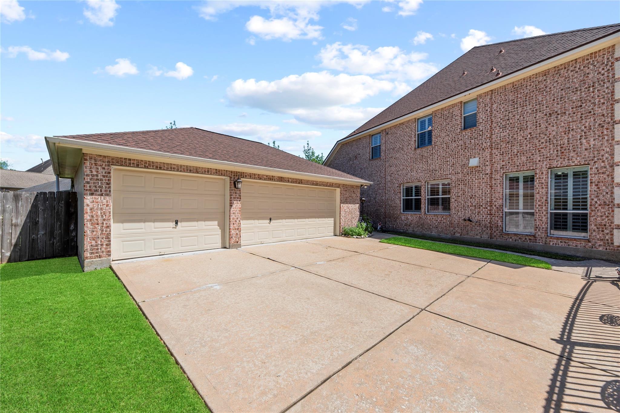 8106 Hollowhaven Court