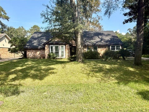 Photo of 727 Angelina Drive, Conroe, TX 77302 (MLS # 19333023)