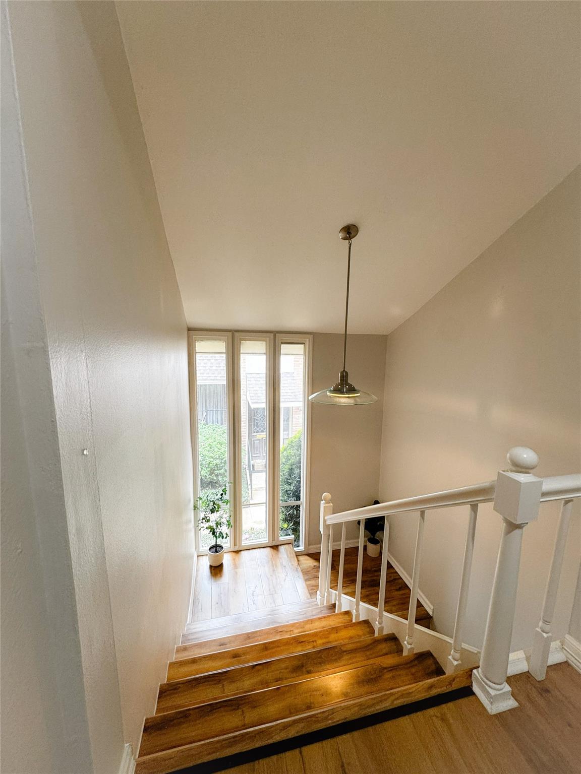 637 S Ripple Creek Drive 637