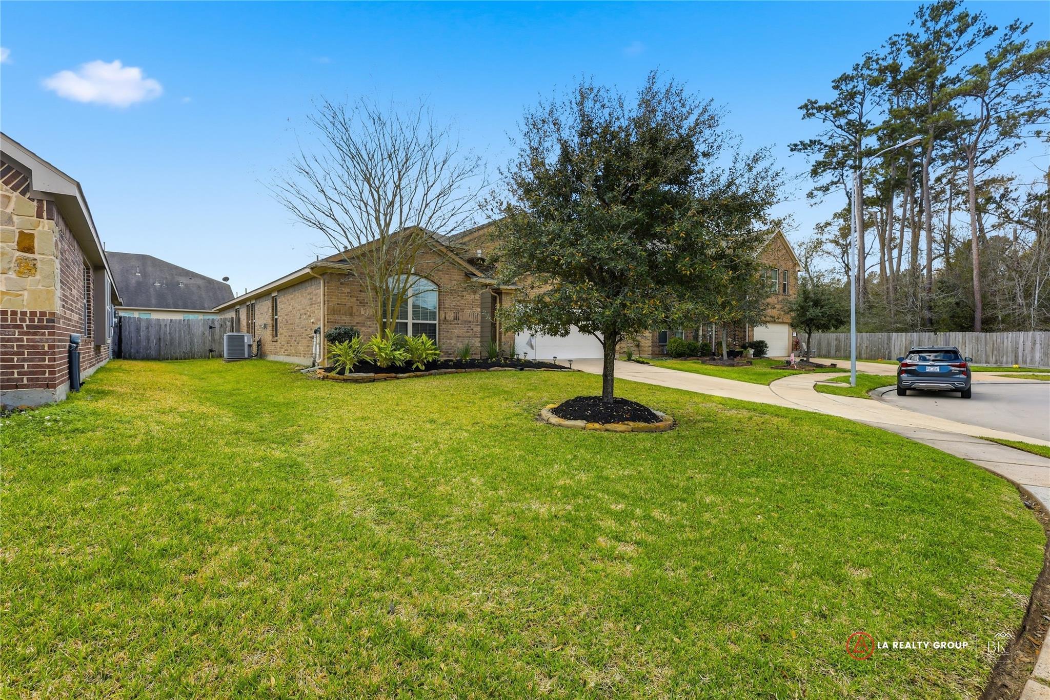 7415 Mustang Hill Lane