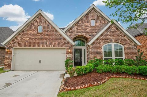 Photo of 4307 Fenetre Forest Street, Katy, TX 77493 (MLS # 60900822)