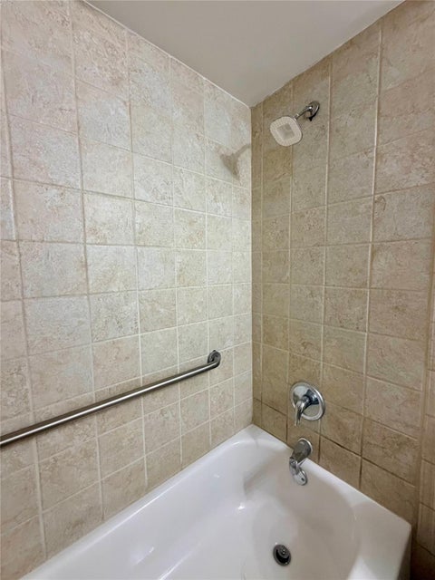 Tiny photo for 4643 Wild Indigo Street #399, Houston, TX 77027 (MLS # 89285074)