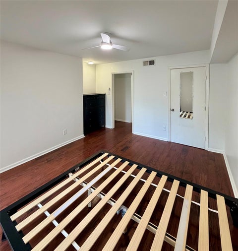Tiny photo for 4643 Wild Indigo Street #399, Houston, TX 77027 (MLS # 89285074)