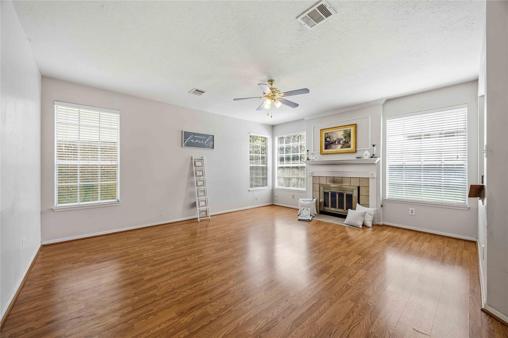 206 Scarlet Maple Drive