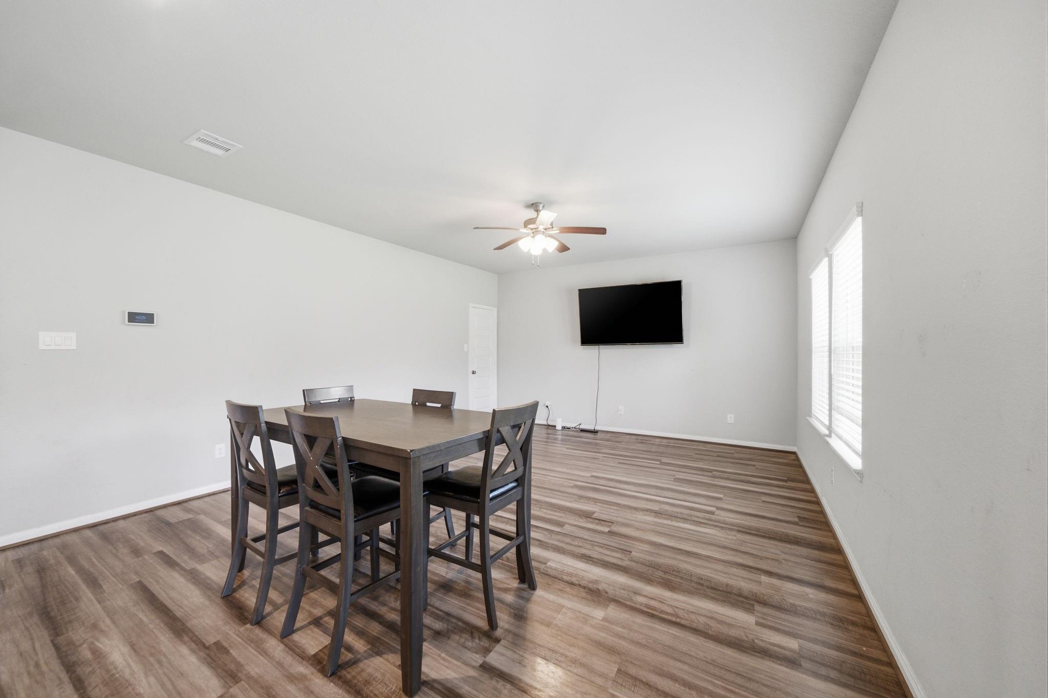 1812 Kingsford Prairie Court