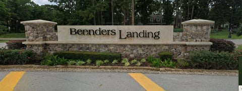 Photo of 28214 E Benders Landing Blvd BLVD, Spring, TX 77386 (MLS # 81661838)