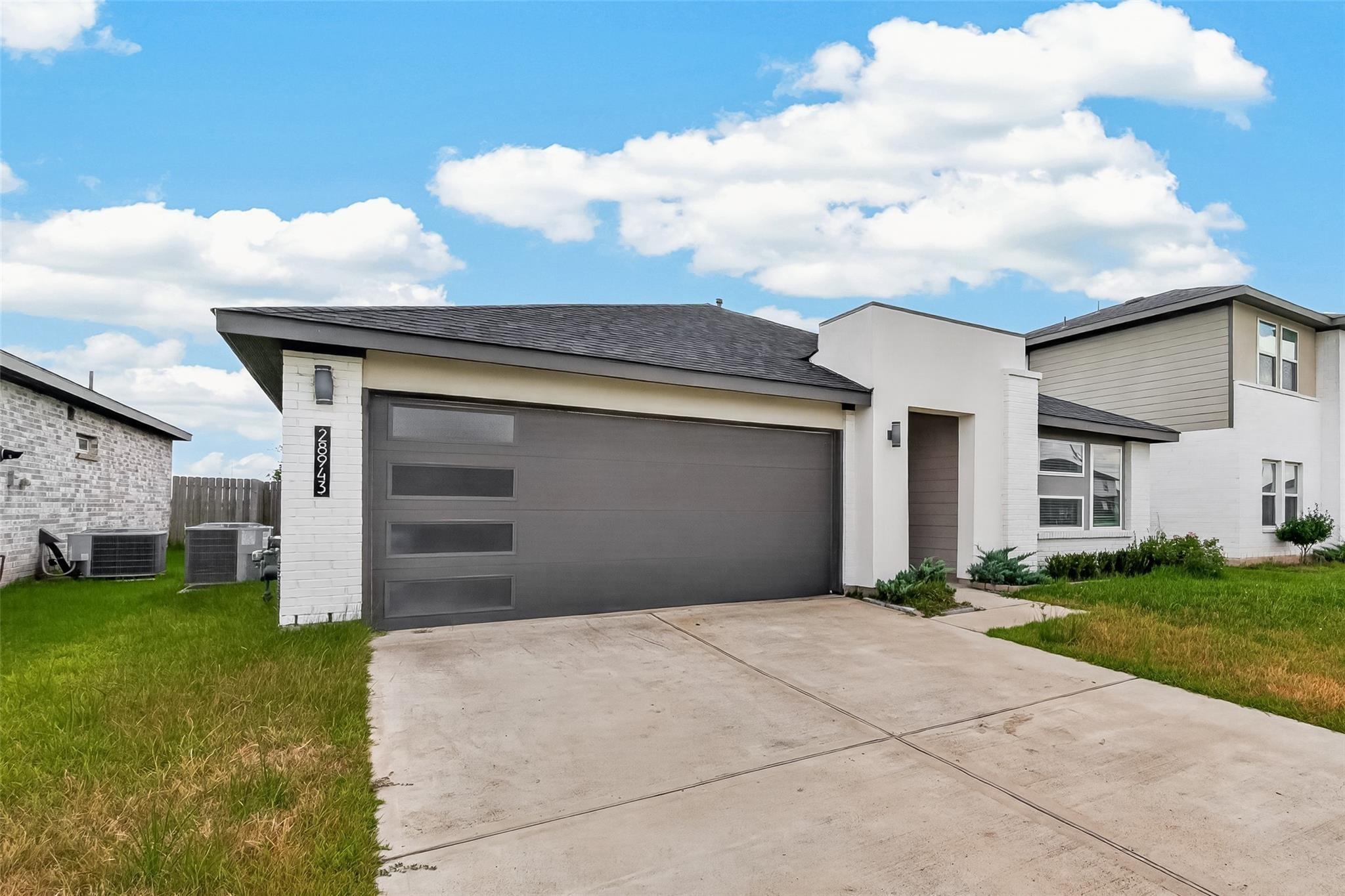 28943 Yachting Point Lane
