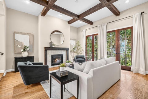 Tiny photo for 1129 W Bell Street, Houston, TX 77019 (MLS # 74029730)