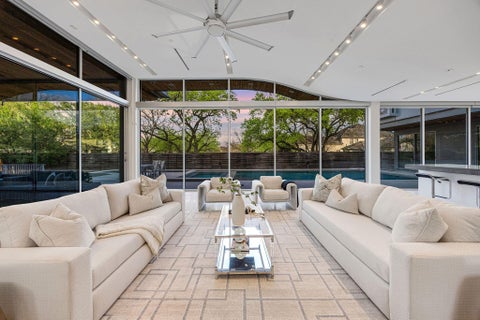 Tiny photo for 4616 Oleander Street, Bellaire, TX 77401 (MLS # 78505590)