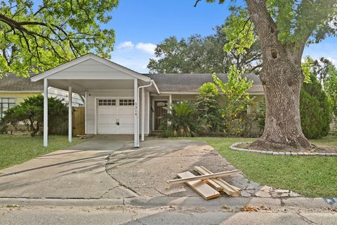 Photo of 5314 Angelo Street, Houston, TX 77009 (MLS # 31912060) Photo of 5314 Angelo Street, Houston, TX 77009 (MLS # 31912060)