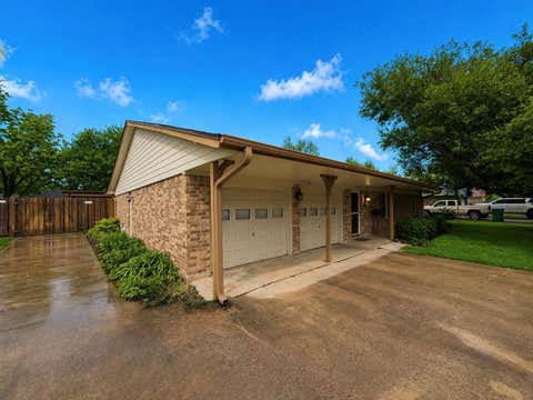 Photo of 913 Cannan Drive, Angleton, TX 77515 (MLS # 44291642)