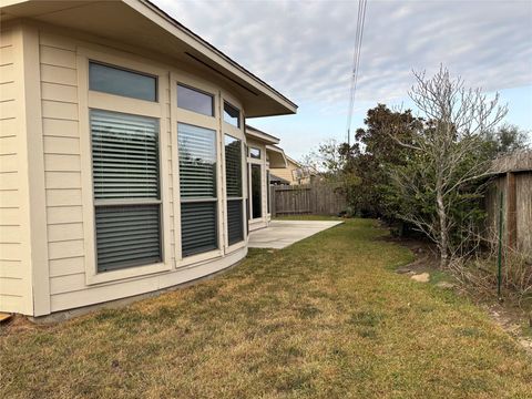 Tiny photo for 10902 Brighton Gardens Drive, Richmond, TX 77406 (MLS # 45120777)