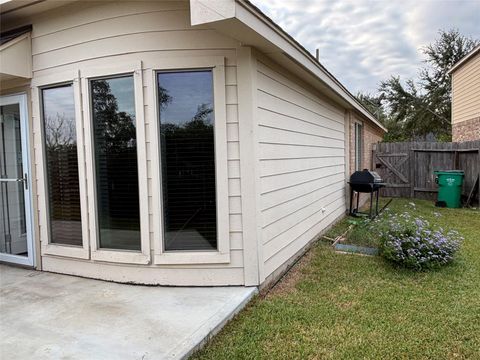 Tiny photo for 10902 Brighton Gardens Drive, Richmond, TX 77406 (MLS # 45120777)