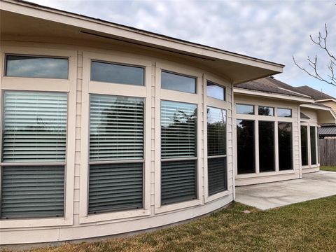 Tiny photo for 10902 Brighton Gardens Drive, Richmond, TX 77406 (MLS # 45120777)