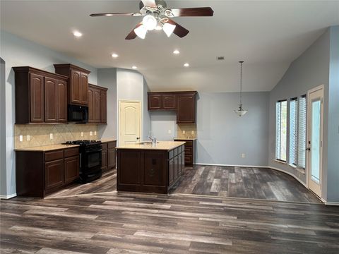 Tiny photo for 10902 Brighton Gardens Drive, Richmond, TX 77406 (MLS # 45120777)