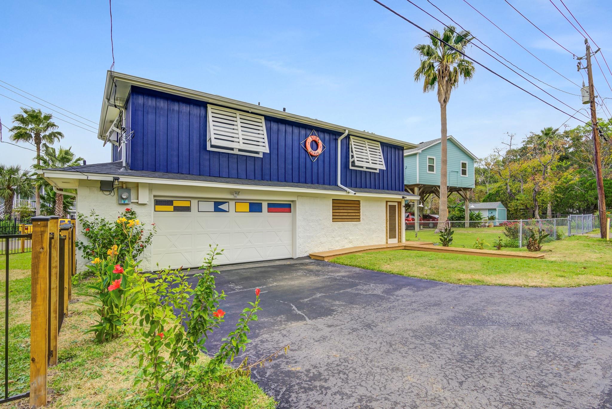 2108 Knollwood Street