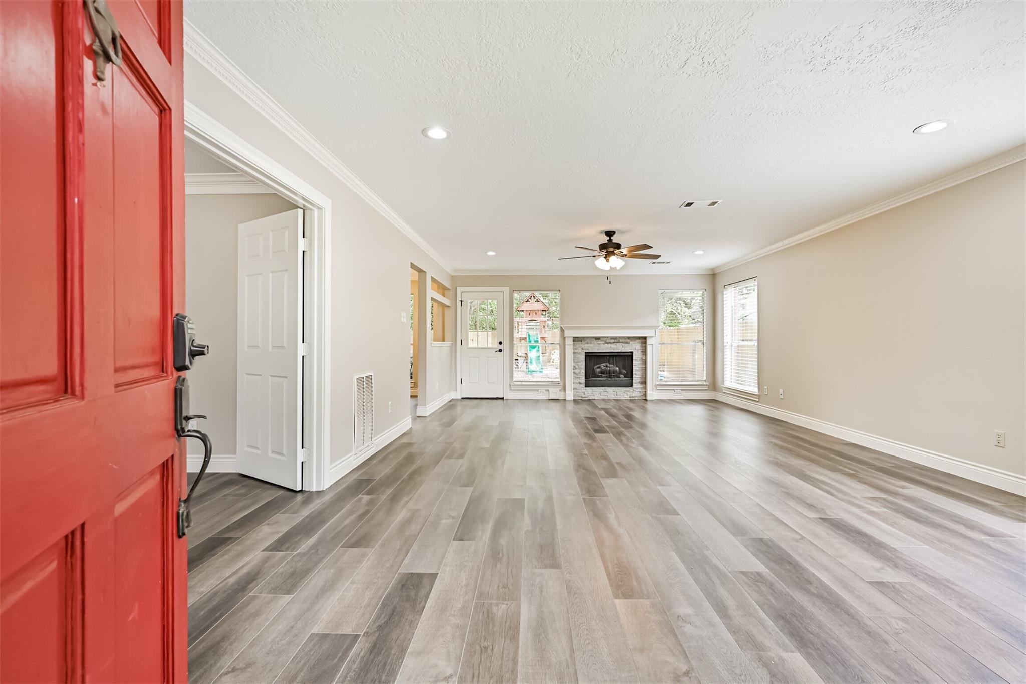 1918 Fir Tree Drive
