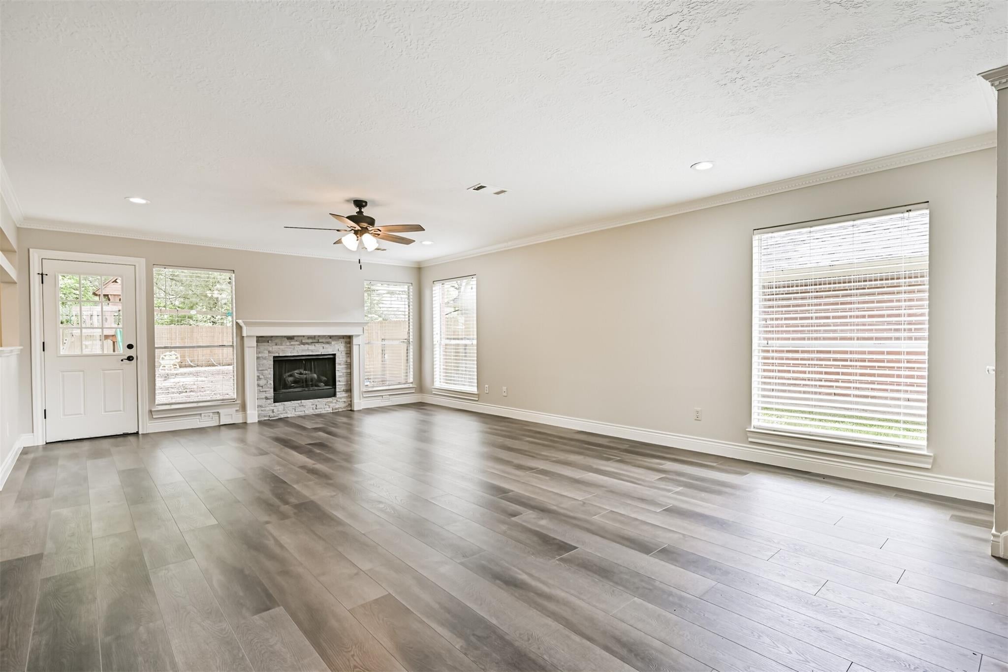 1918 Fir Tree Drive