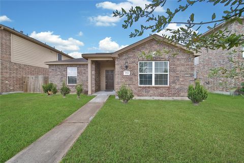 Photo of 2524 Watersail Drive, Texas City, TX 77568 (MLS # 30778296)