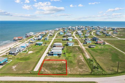 Photo of 3 Balboa Boulevard, Freeport, TX 77541 (MLS # 27876287)