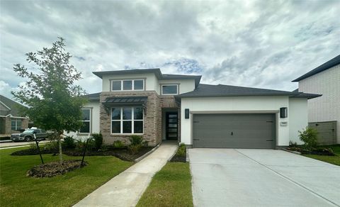Photo of 7001 Discovery Well Lane, League City, TX 77574 (MLS # 98950739)