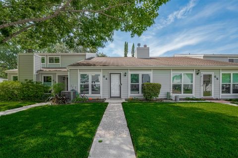 64 Hideaway Drive Friendswood TX 77546