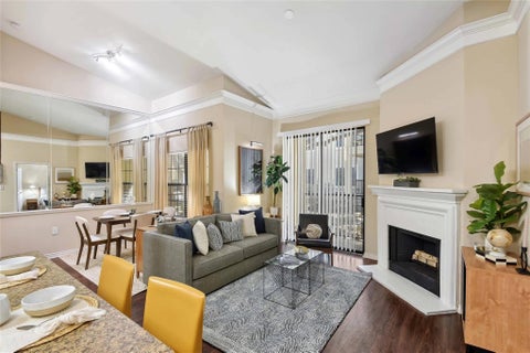 Apartment For Rent - 6607 Brodie Ln Ln #A1.521<br/> Austin, TX 78745