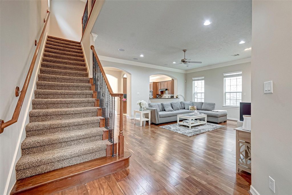 Photo of 14418 Basalt Lane, Houston, TX 77077 (MLS # 94773145)