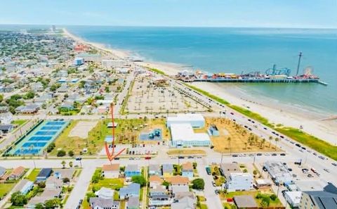 2801 Avenue Q 1/2 Galveston TX 77550