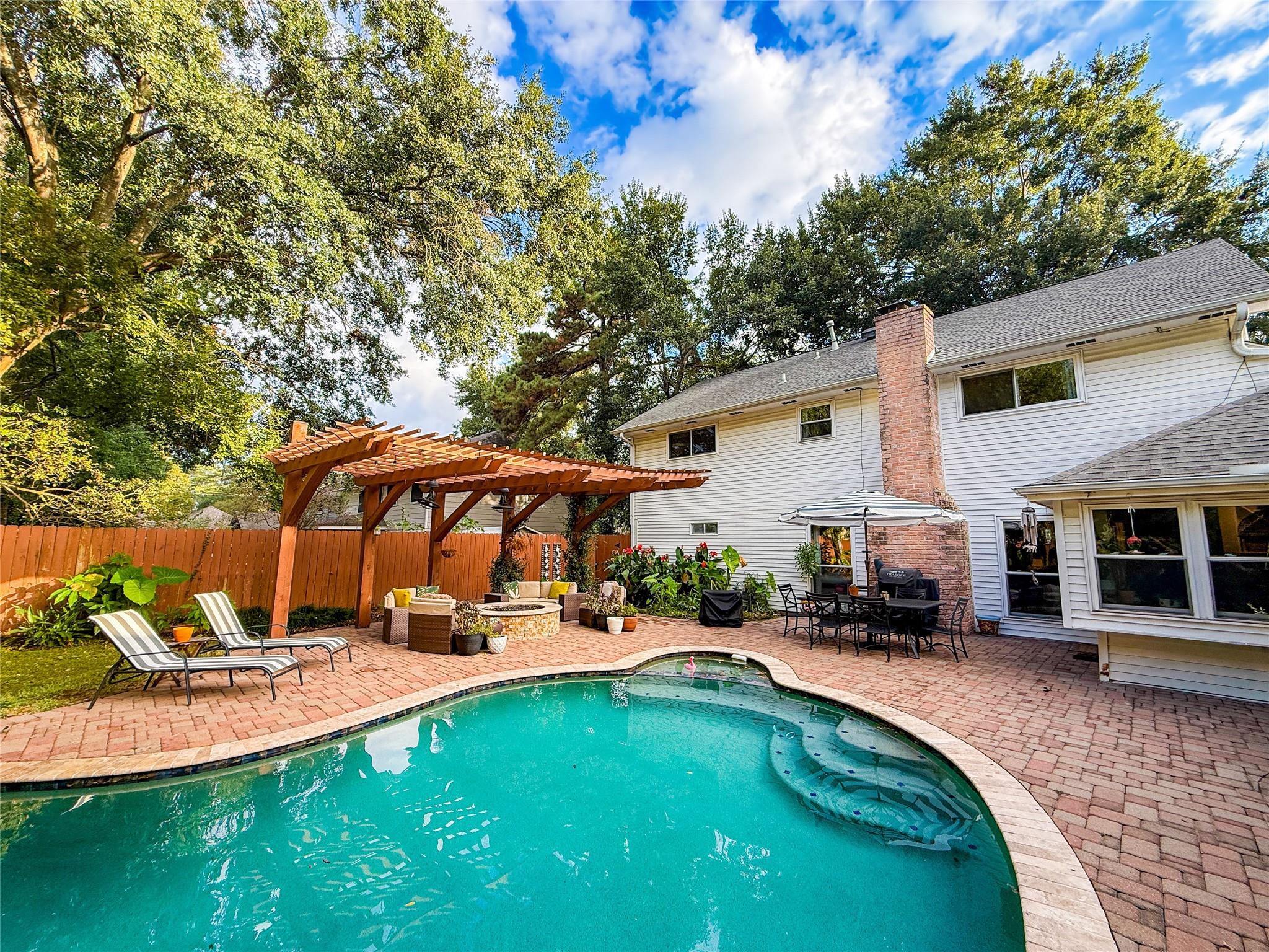 17803 Theiss Mail Route Road