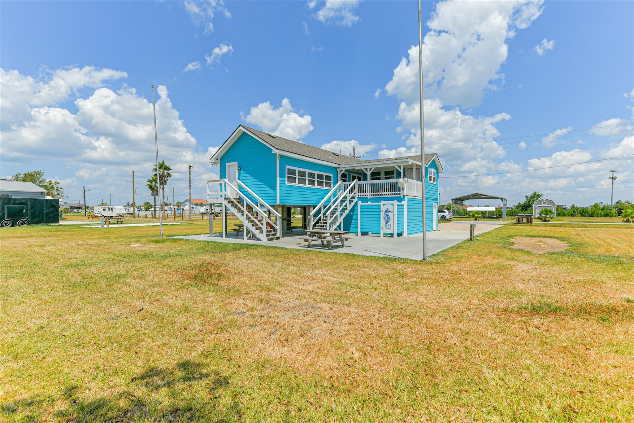 1041 N Monkhouse Drive