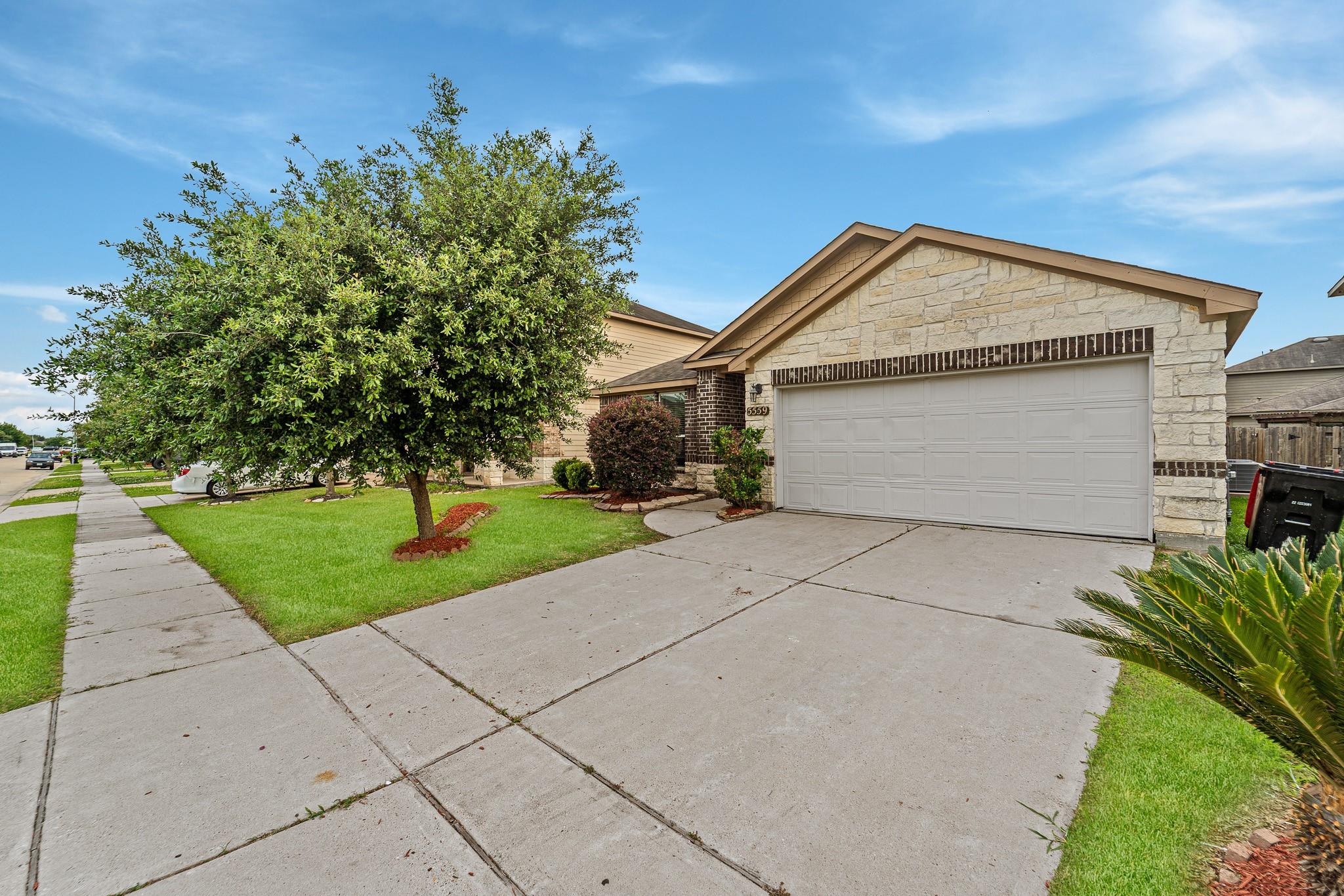 5559 Casa Calvet Drive