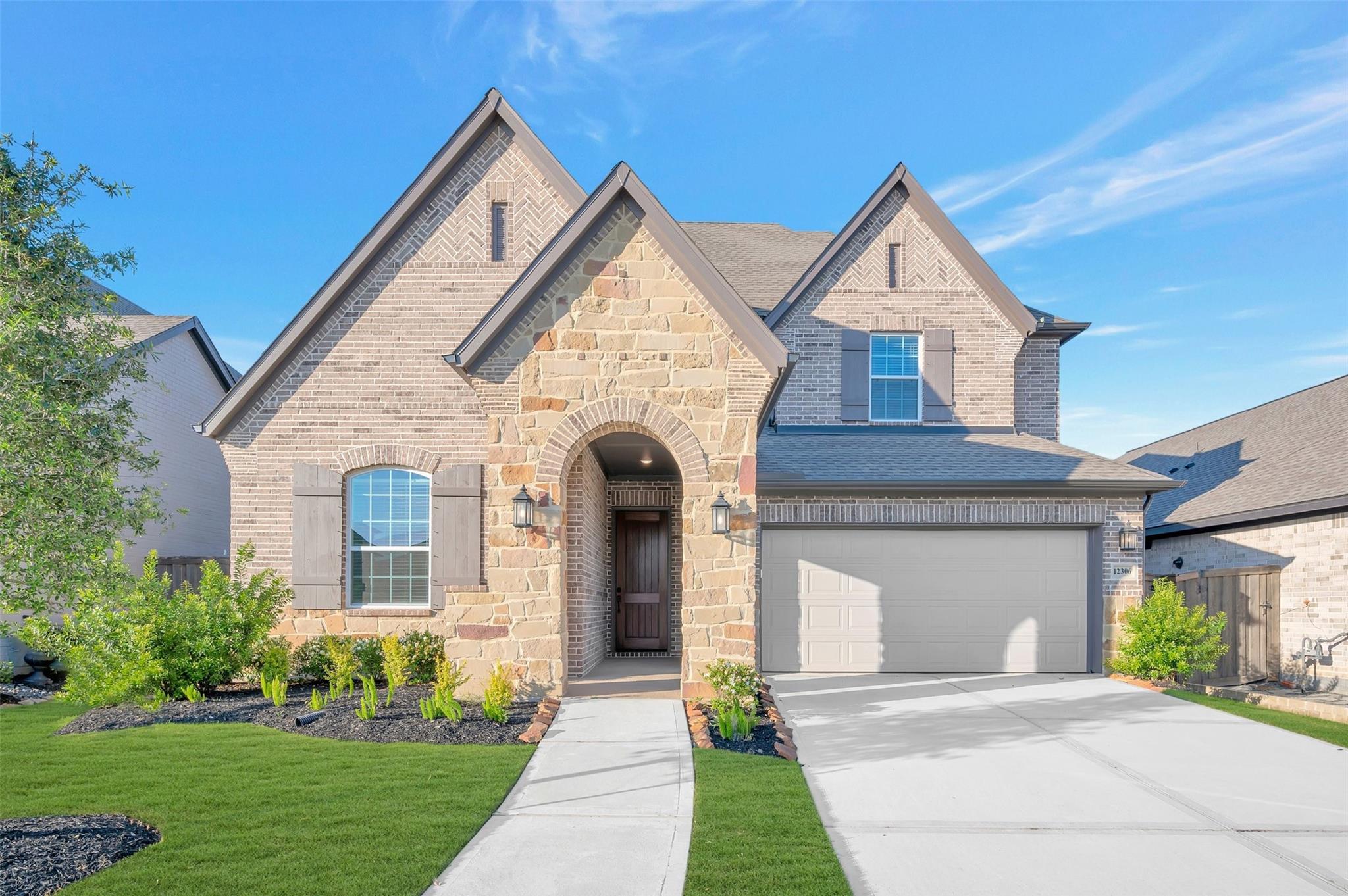 12306 Palmetto Drive