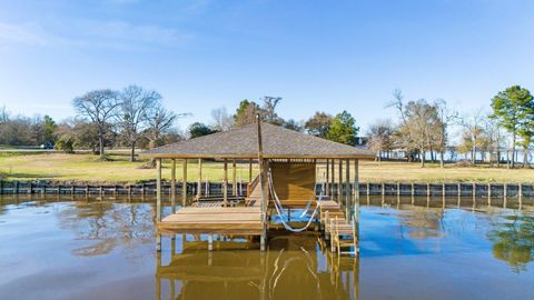 Photo of 9 Autumn Shores Drive, Onalaska, TX 77360 (MLS # 61442309)