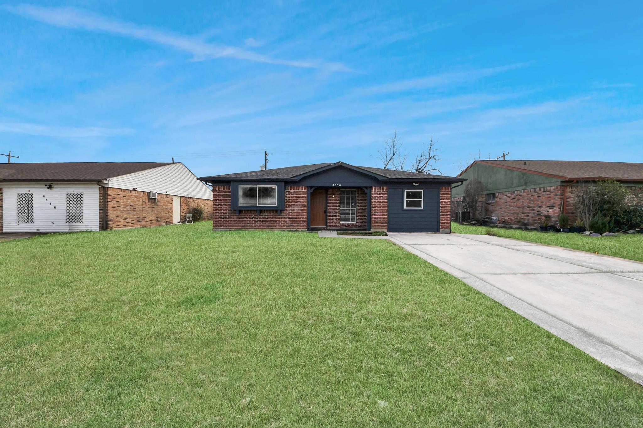 4114 Fairgreen Lane