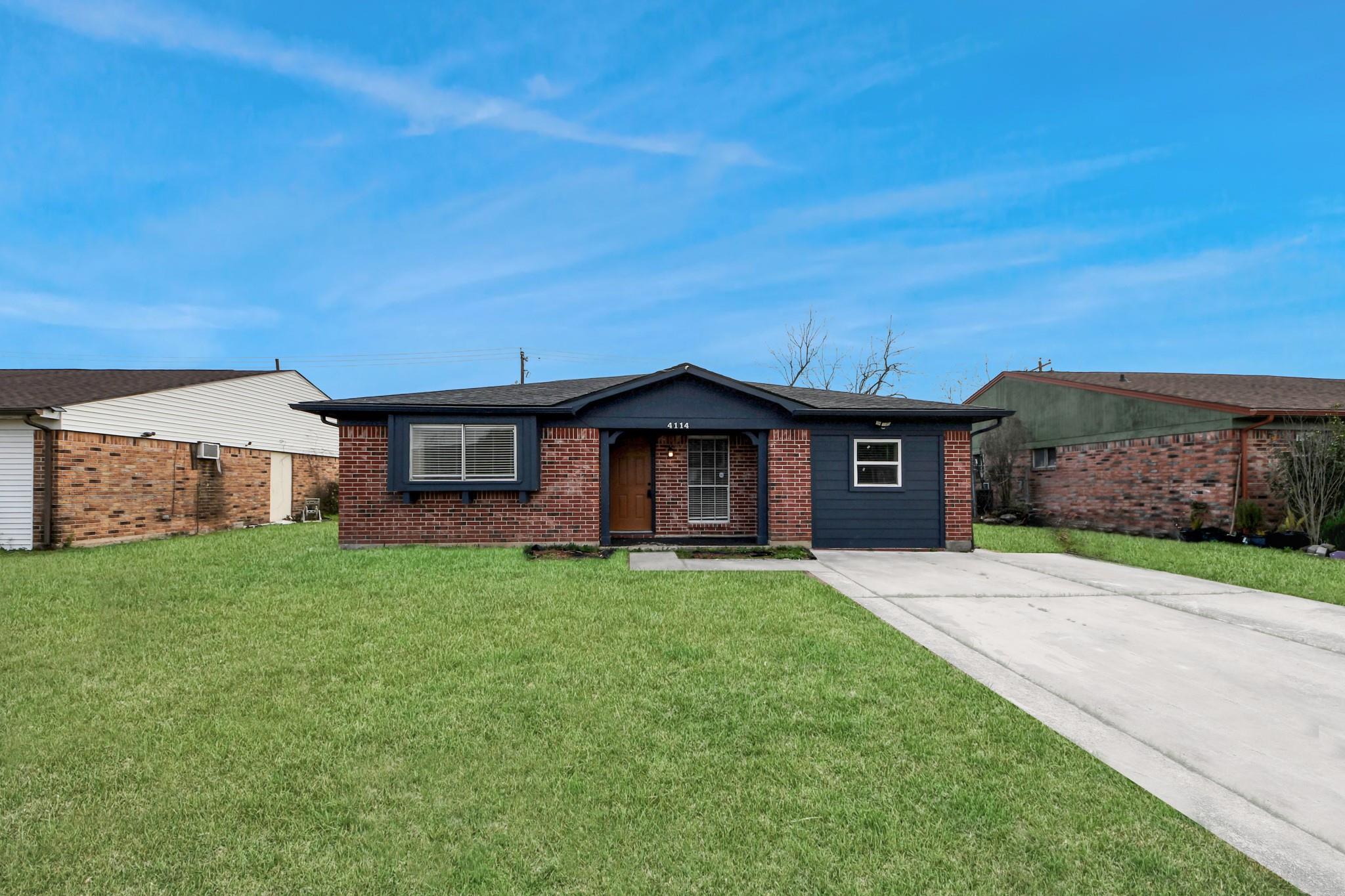 4114 Fairgreen Lane