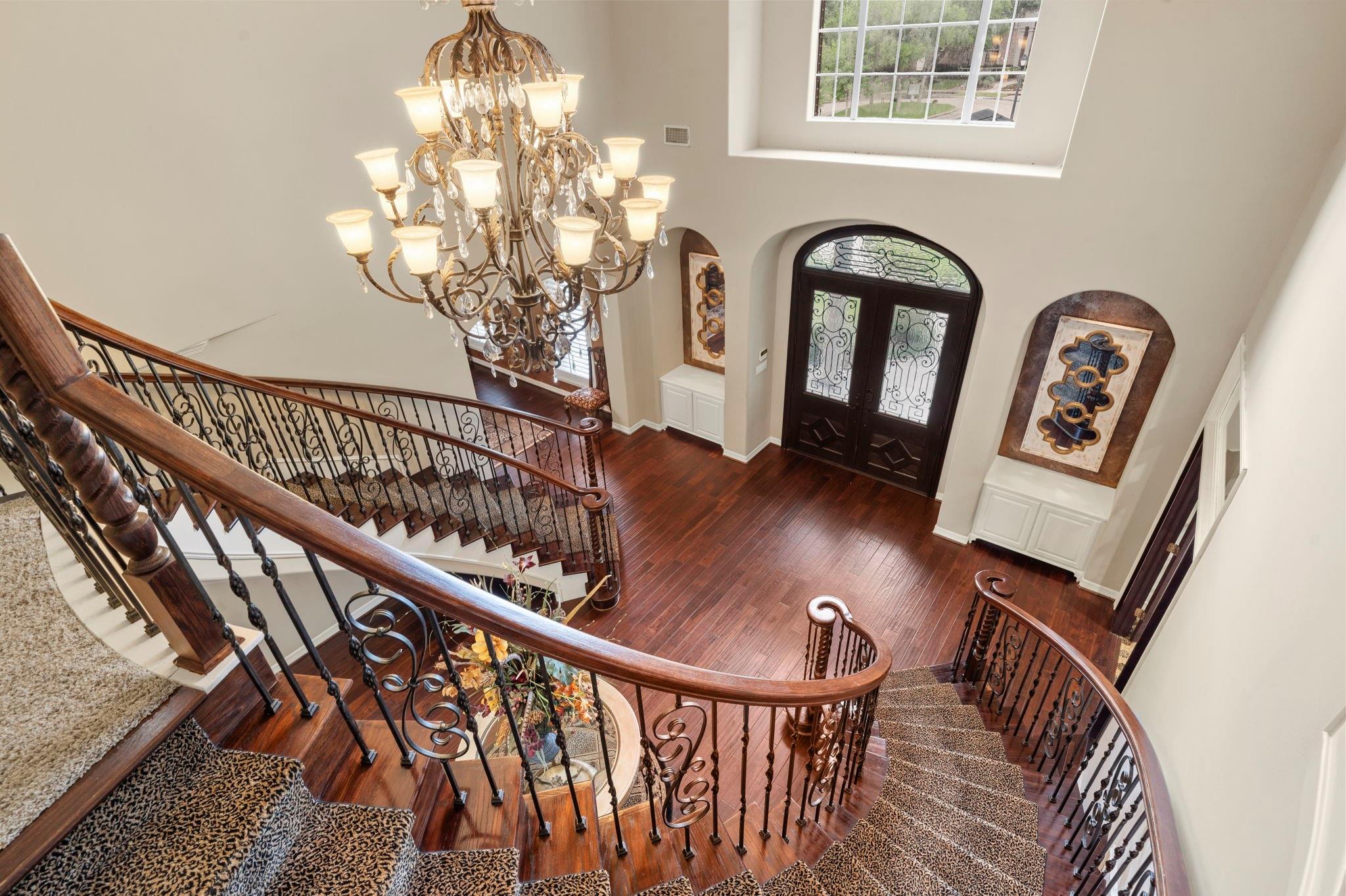 8214 Forest Gate Drive
