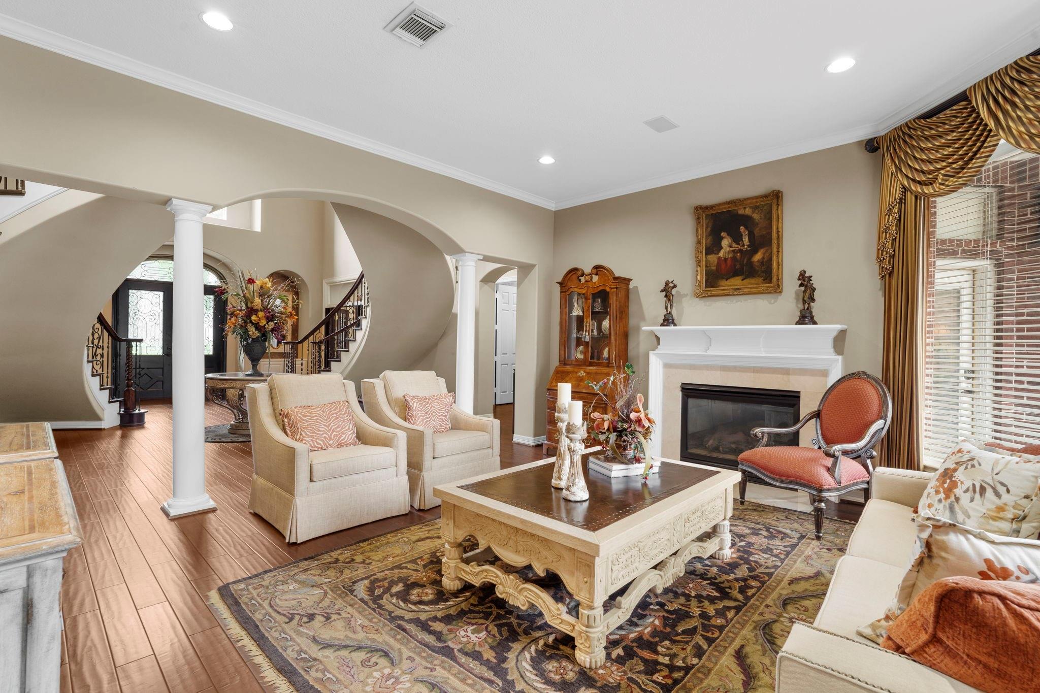Sugar Land, Texas, 77479, United States, 6 Bedrooms Bedrooms, ,6 BathroomsBathrooms,Residential,Active,2045020