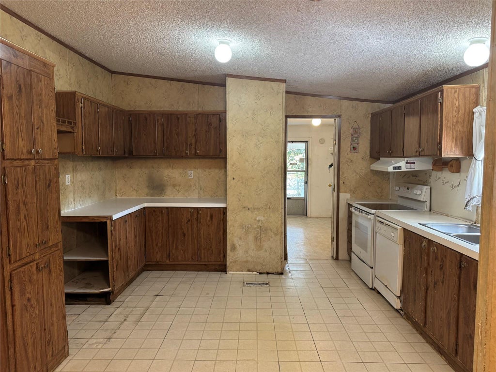 Photo of 31 County Road 3794a, Cleveland, TX 77328 (MLS # 74091307)