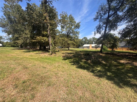 Photo of TBD Bending Oaks Ln, Livingston, TX 77351 (MLS # 22494621)