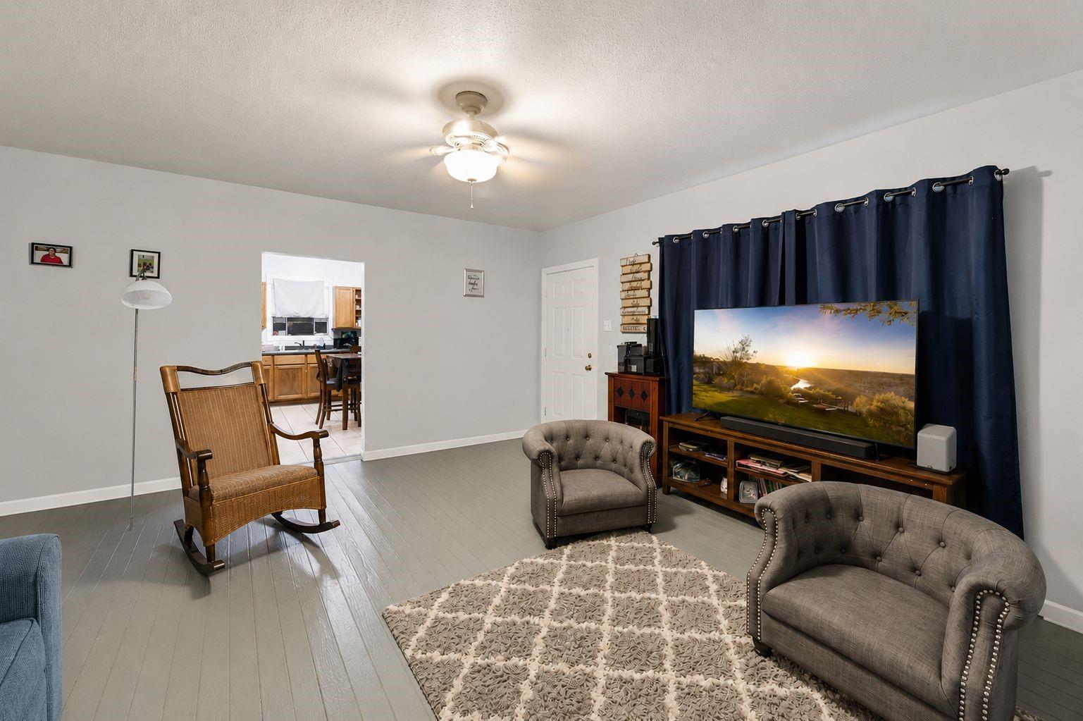 4323 Avenue R 1/2