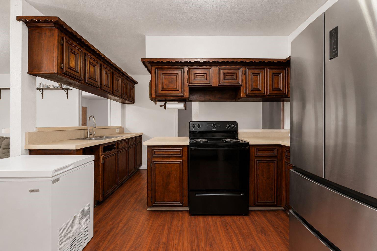 4323 Avenue R 1/2