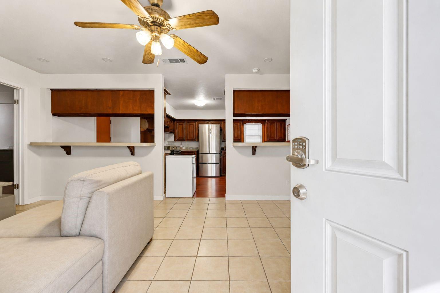 4323 Avenue R 1/2