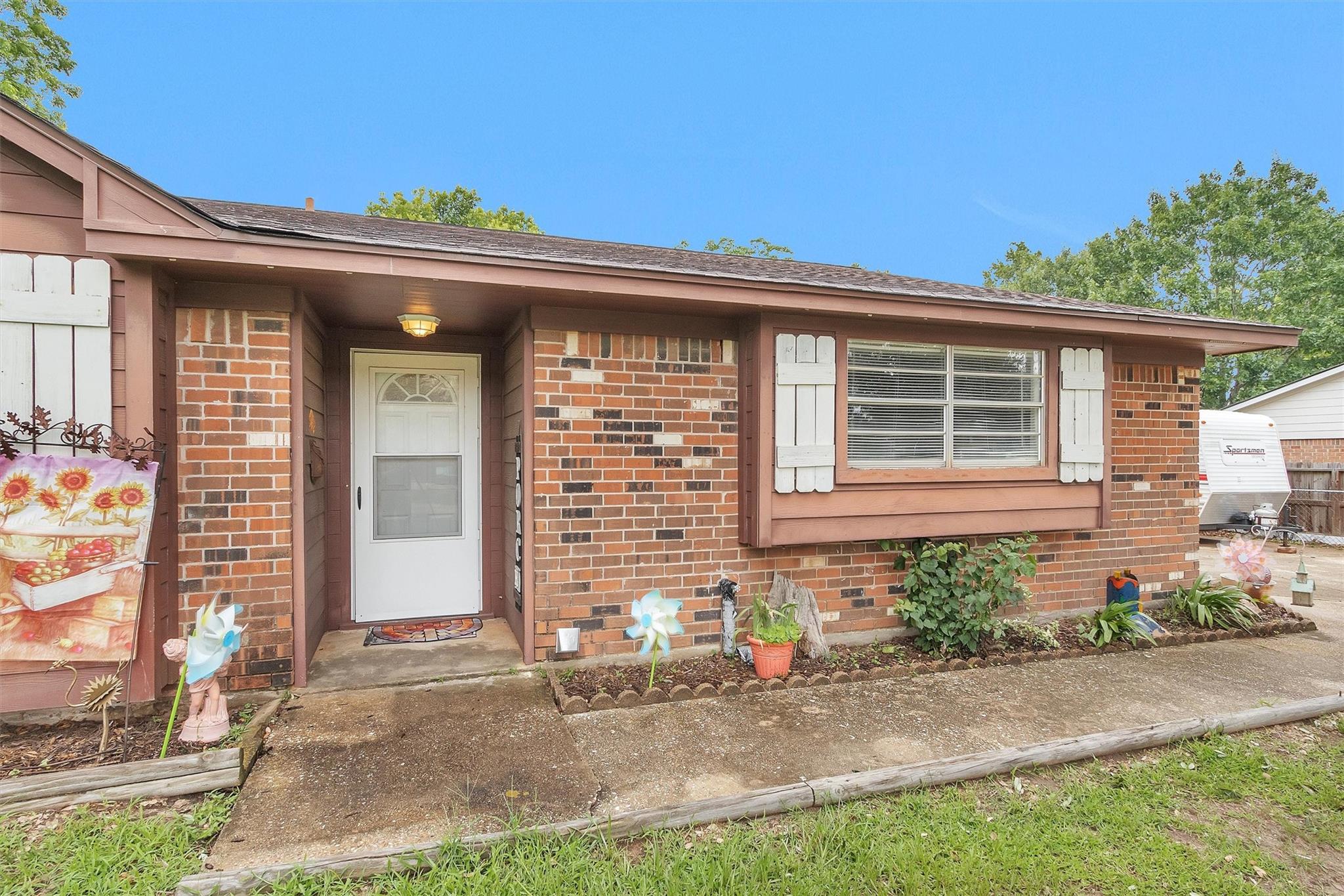 208 Gerald Street