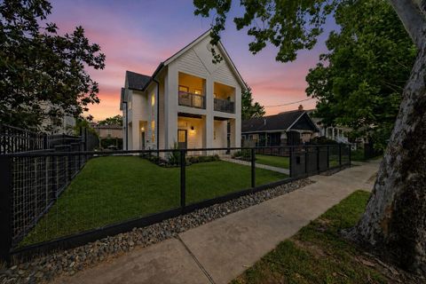 Photo of 3118 Morrison Street, Houston, TX 77009 (MLS # 74307678)