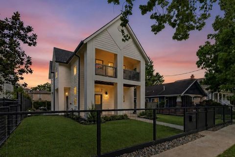 Photo of 3118 Morrison Street, Houston, TX 77009 (MLS # 74307678)