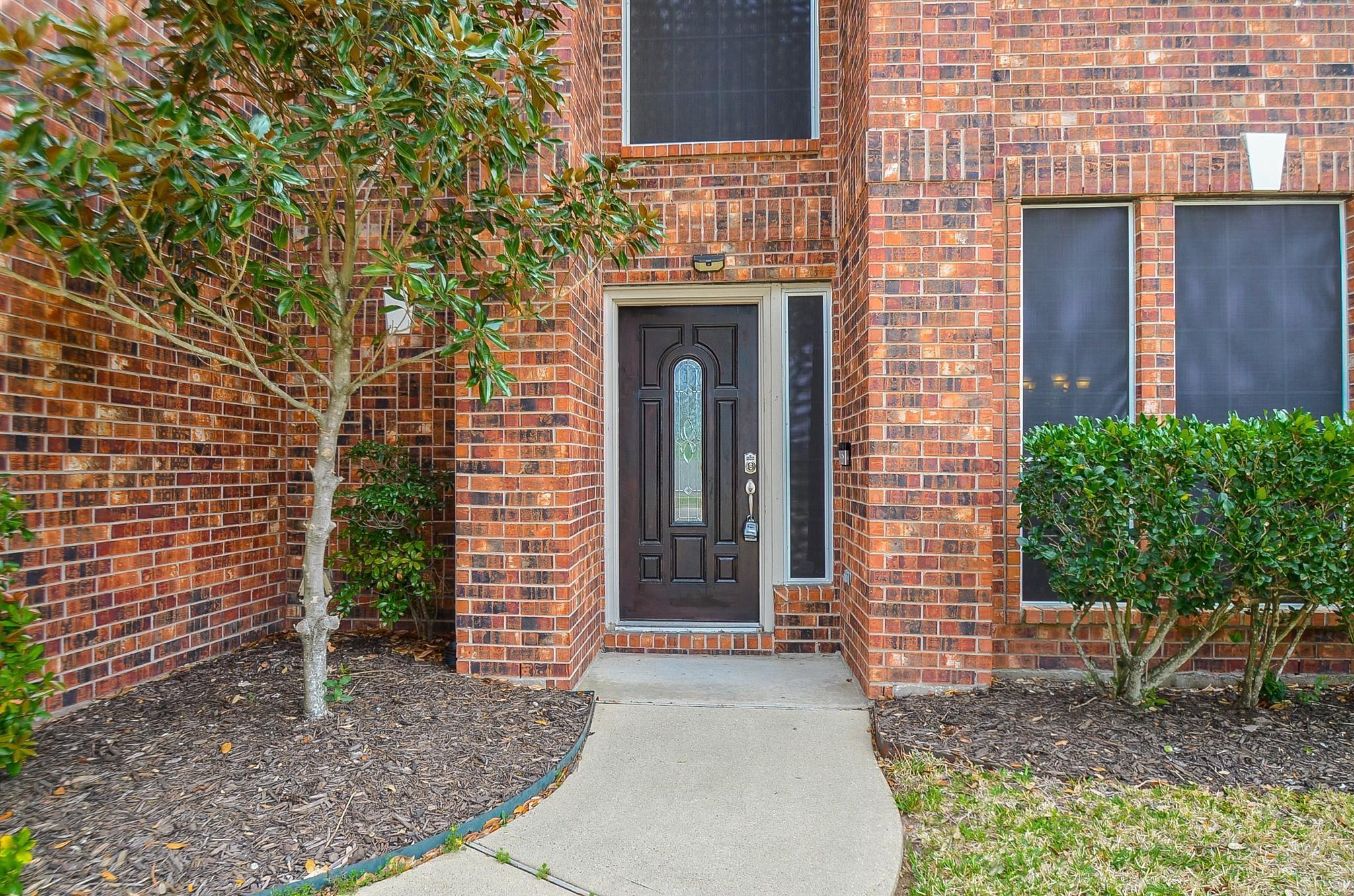 10002 Pine Flats Drive