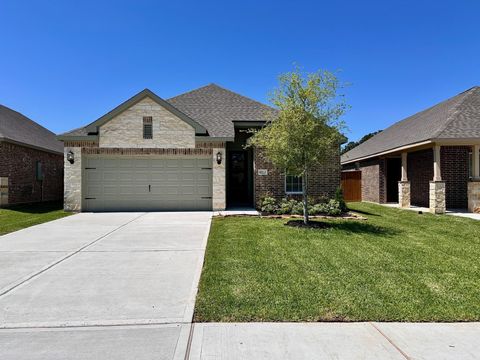 Photo of 6119 White Spruce Drive, Conroe, TX 77304 (MLS # 94890873)